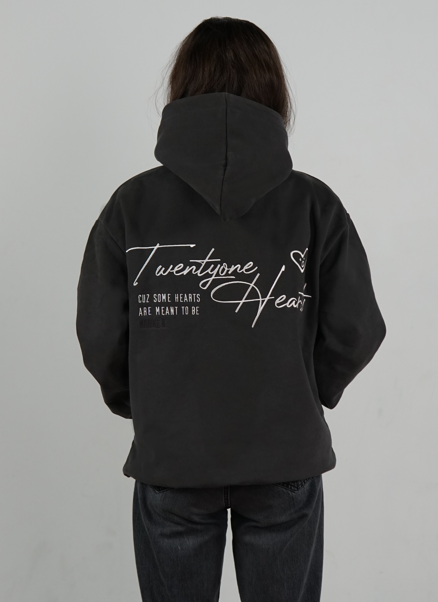 Broken Hearts Oversize Hoodie Grau